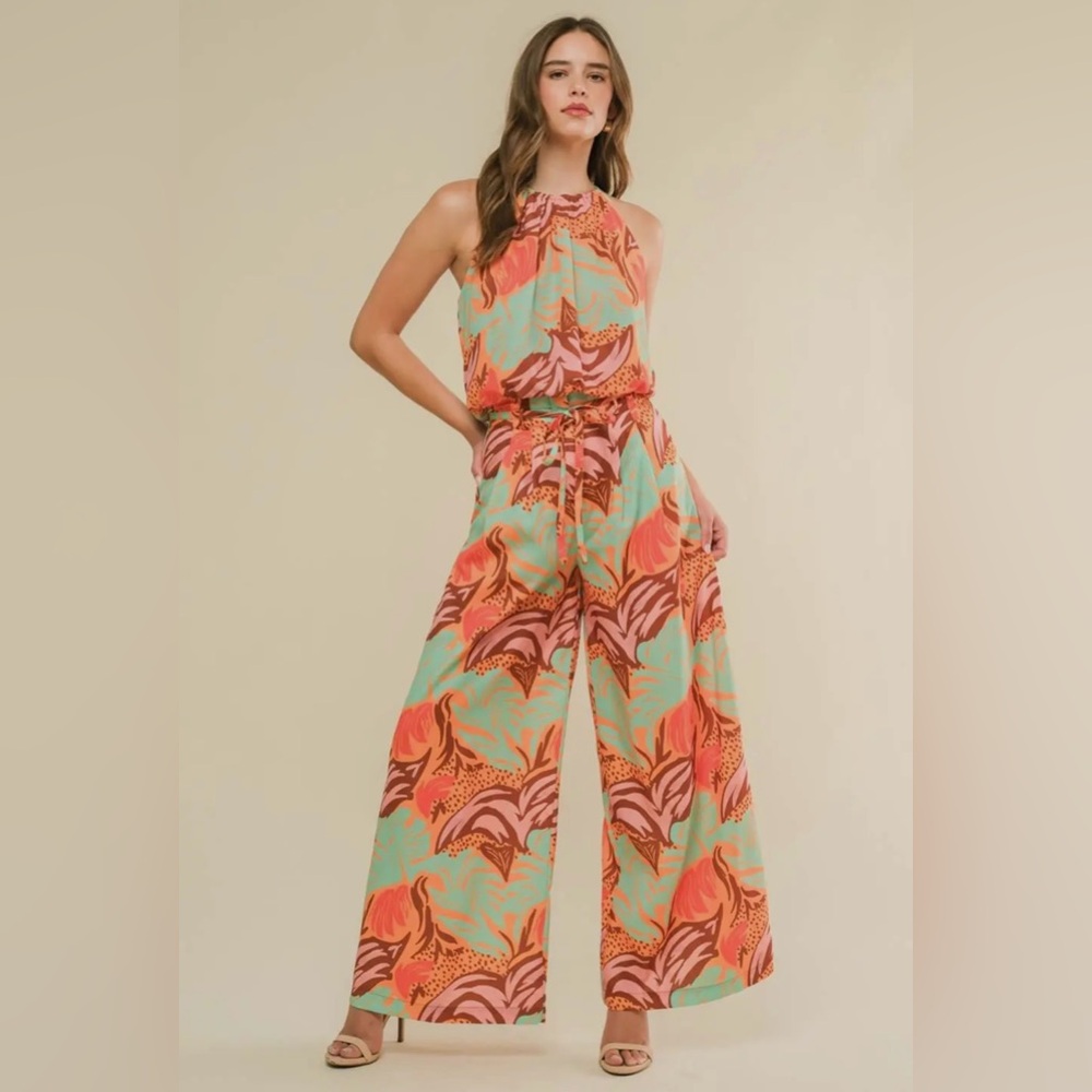 NWT - Summer Breeze - Matching Set